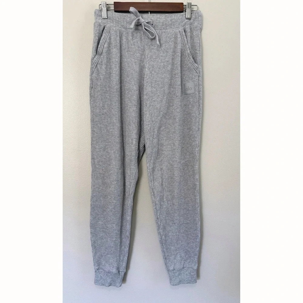 Alo Yoga Muse Sweatpants Women's Size S Heather Grey Ribbed Knit Joggers‎ W5784R